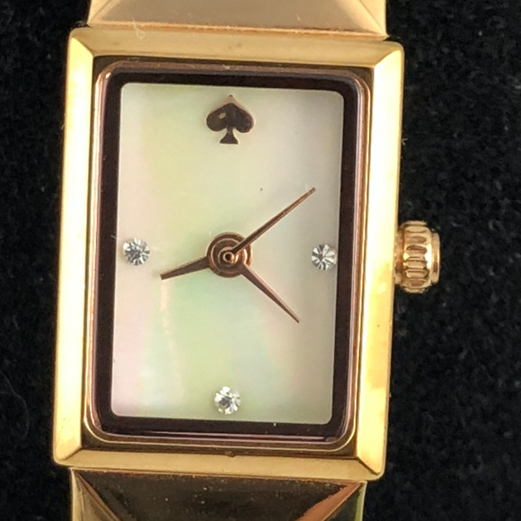kate spade new york minute watch